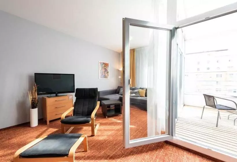 هتل Wellness  Orion