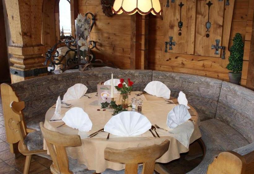 Общежитие Gasthof Tannen Alm