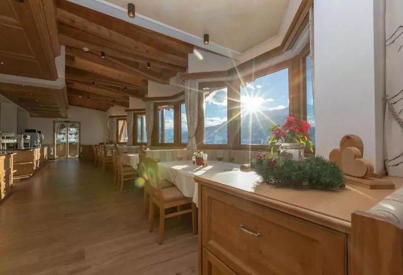 Retkeilymaja Gasthof Tannen   Alm