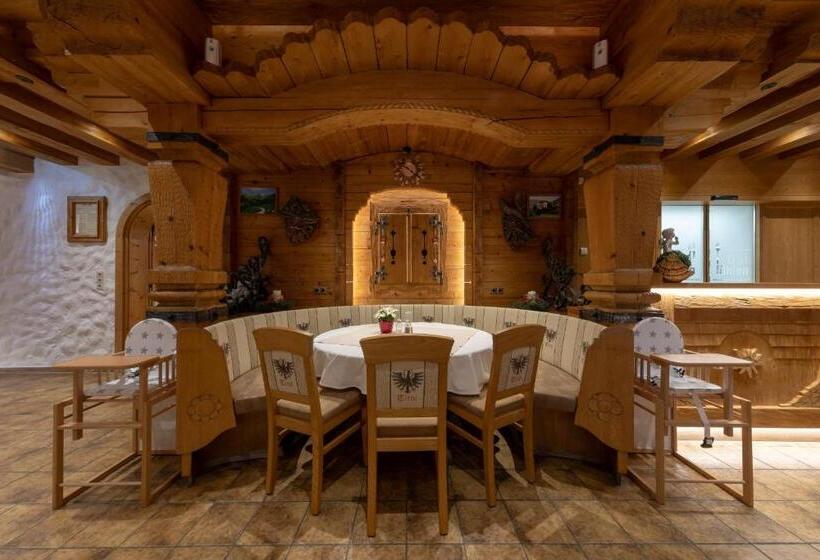 Общежитие Gasthof Tannen Alm