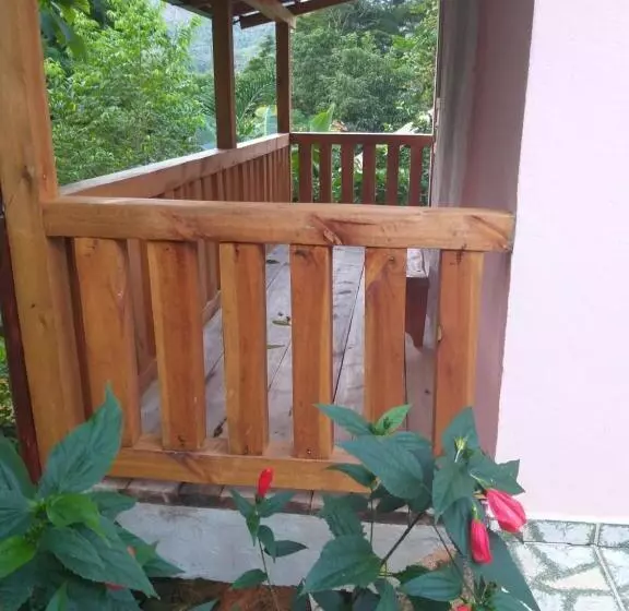 Retkeilymaja Sítio E Pousada Vista Verde