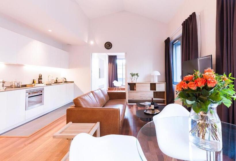 민박 Loft Luxe Hyper Centre: Terrasse/piscine/ Salle De Sport