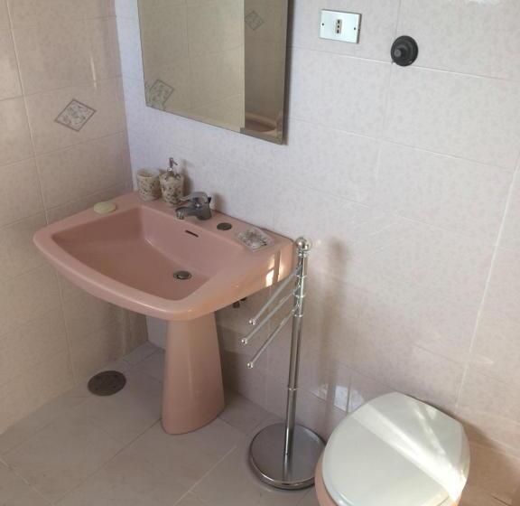 Bed and Breakfast The Reef House