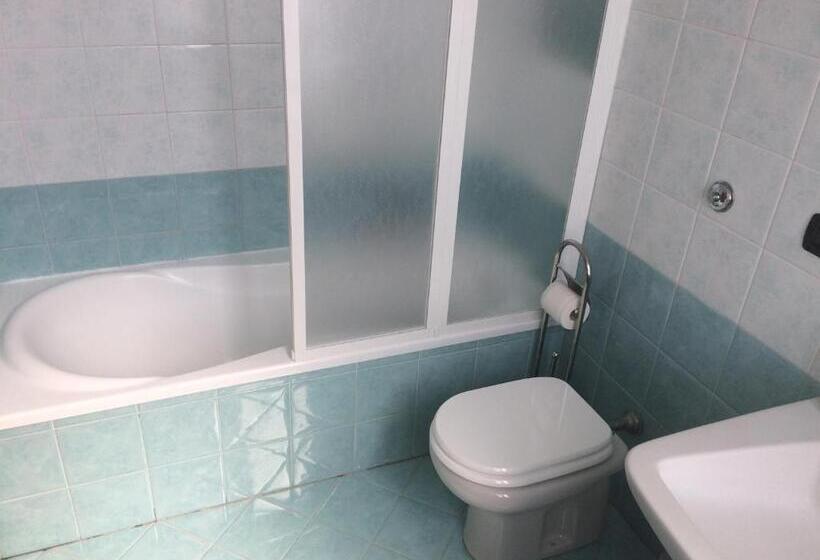 Bed and Breakfast The Reef House