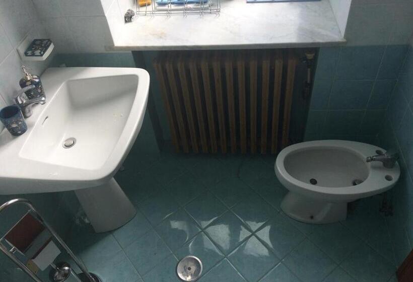 Bed and Breakfast The Reef House