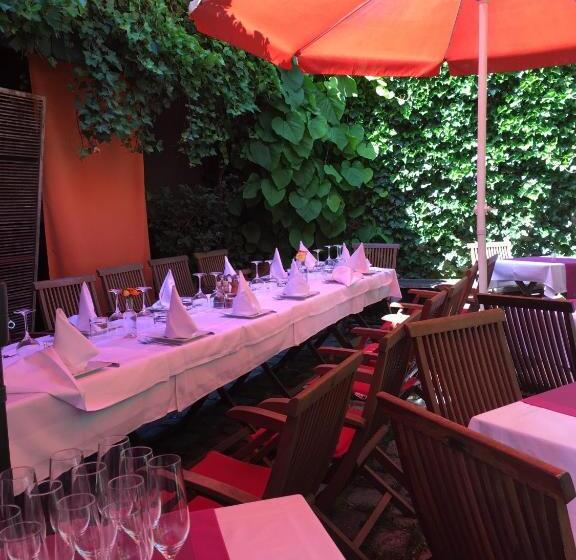 Eberl Hotel Pension München Feldmoching