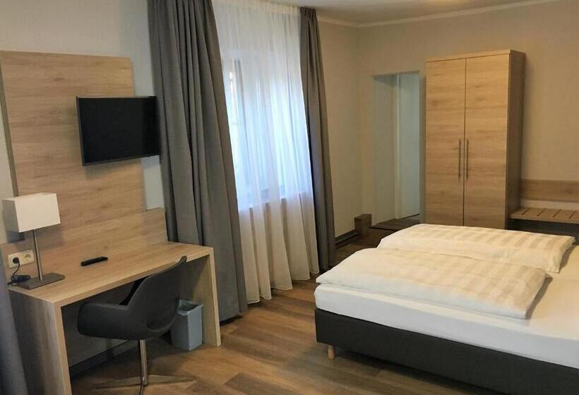 Eberl Hotel Pension München Feldmoching