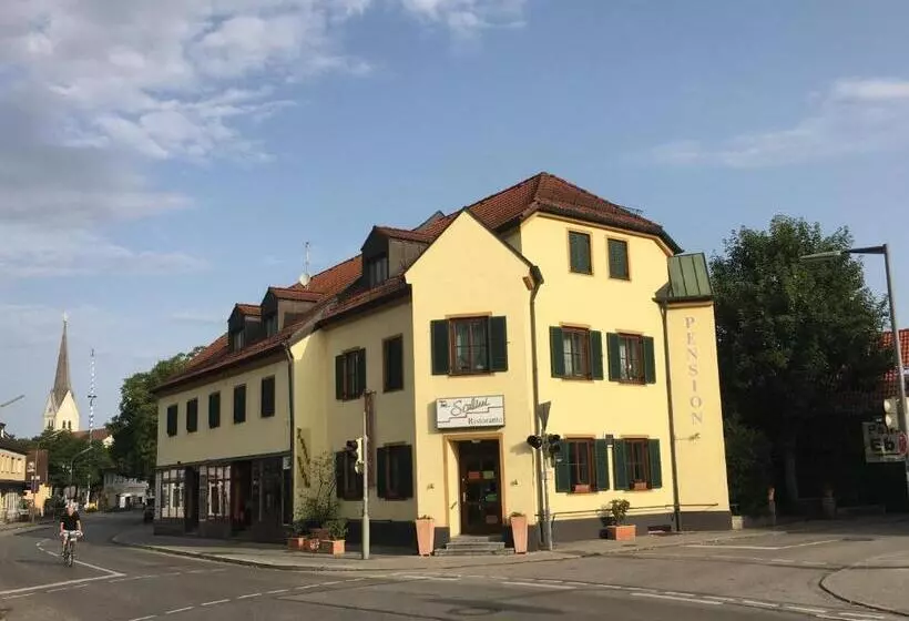 Eberl Hotel Pension München   Feldmoching