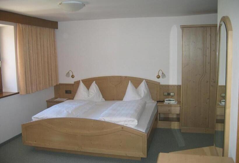 Gasthof Pension Rössl