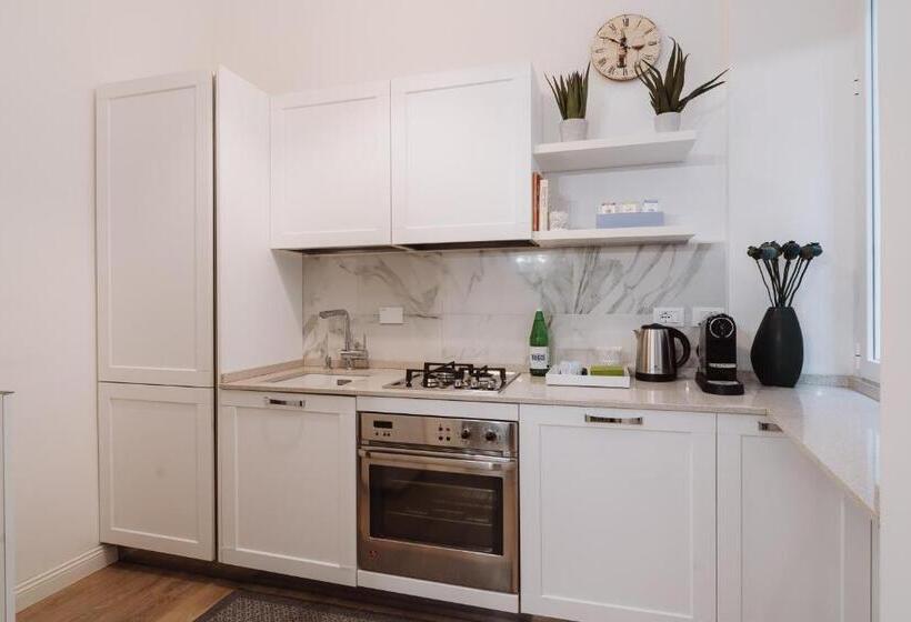 تختخواب و صبحانه Rooms Genova Dei Rolli