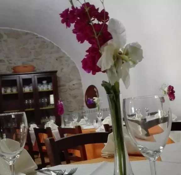 Hotelli Borgo Degli Amici