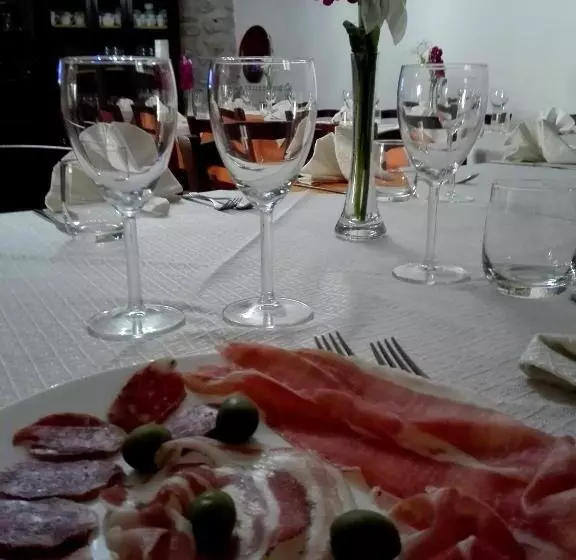 Hotelli Borgo Degli Amici