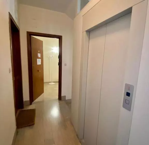 پانسیون Alloggio Urbano  Stazione