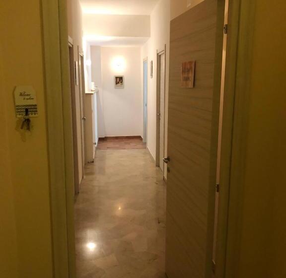 پانسیون Alloggio Urbano  Stazione