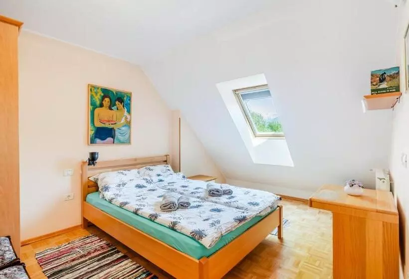 پانسیون Apartment & Rooms Bruna Vučič