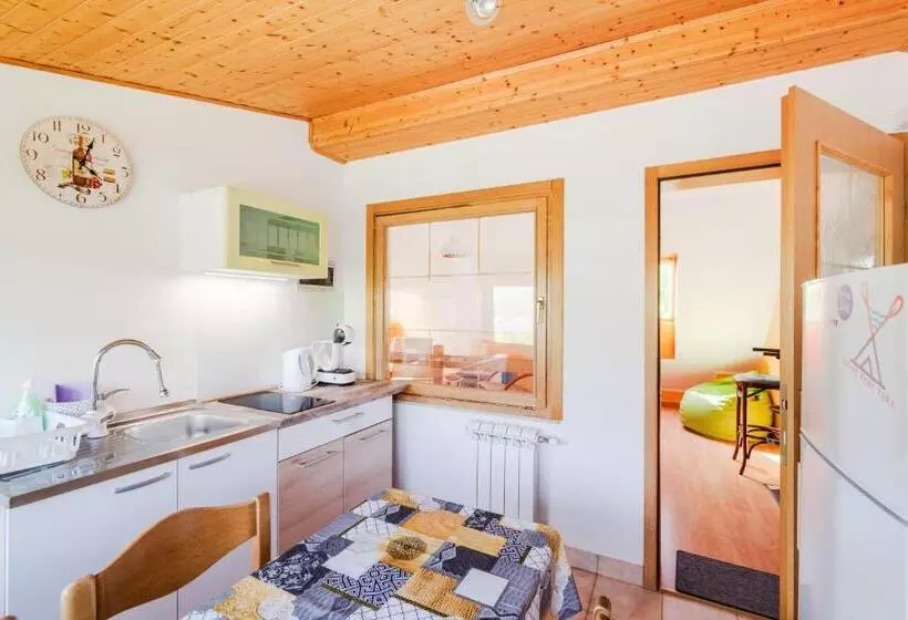 پانسیون Apartment & Rooms Bruna Vučič