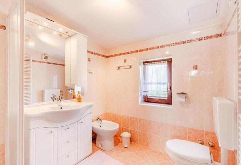 پانسیون Apartment & Rooms Bruna Vučič