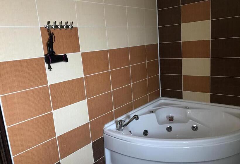 پانسیون Casa Mais