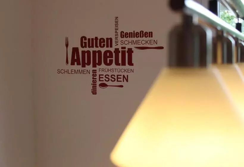 Majatalo Ferienwohnung & Gästezimmer Schrichten