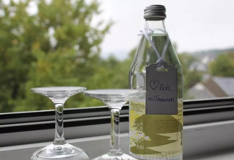 Majatalo Ferienwohnung & Gästezimmer Schrichten