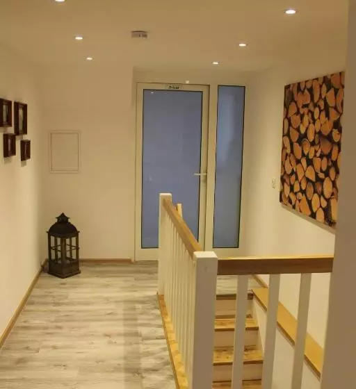 Majatalo Ferienwohnung & Gästezimmer Schrichten