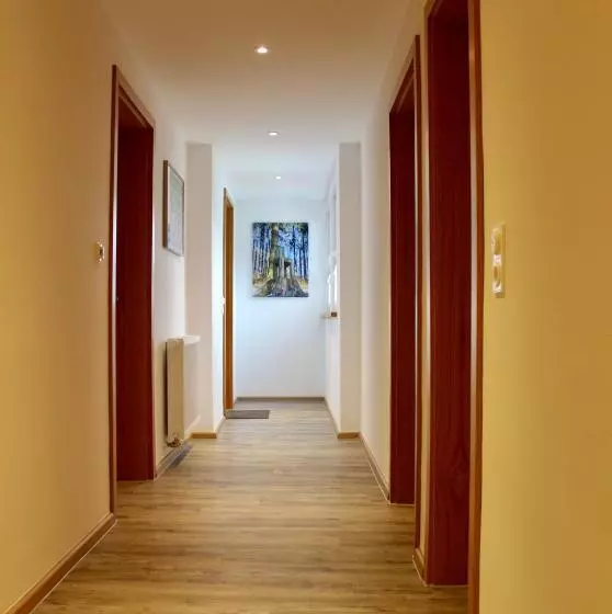 Majatalo Ferienwohnung & Gästezimmer Schrichten