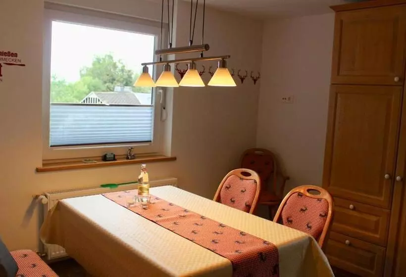 Majatalo Ferienwohnung & Gästezimmer Schrichten