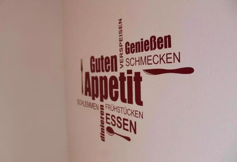 Majatalo Ferienwohnung & Gästezimmer Schrichten