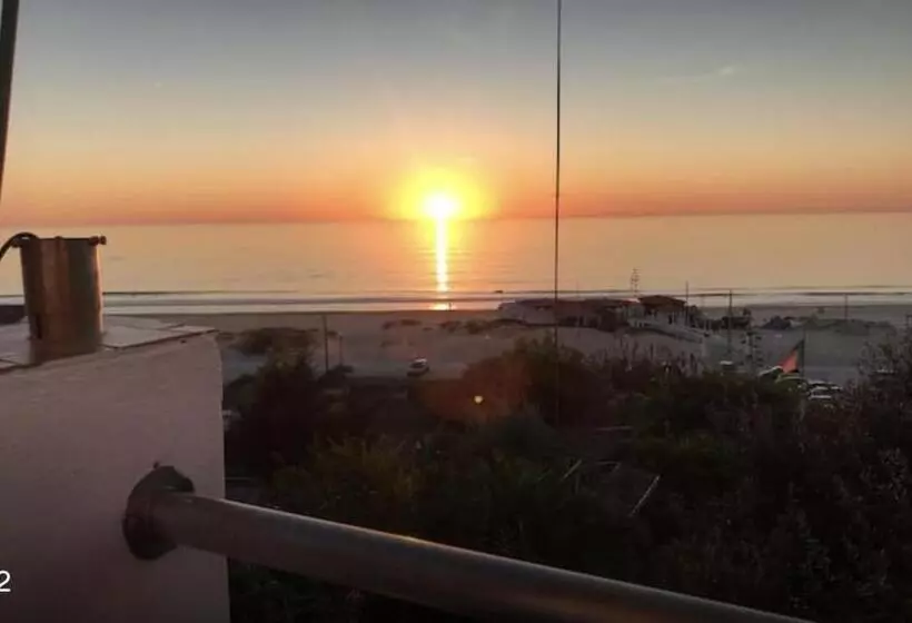 Majatalo Fonte Da Telha Beach House