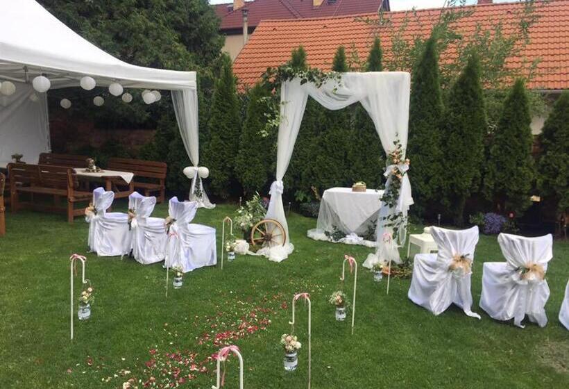 پانسیون Penzion V Zatáčce