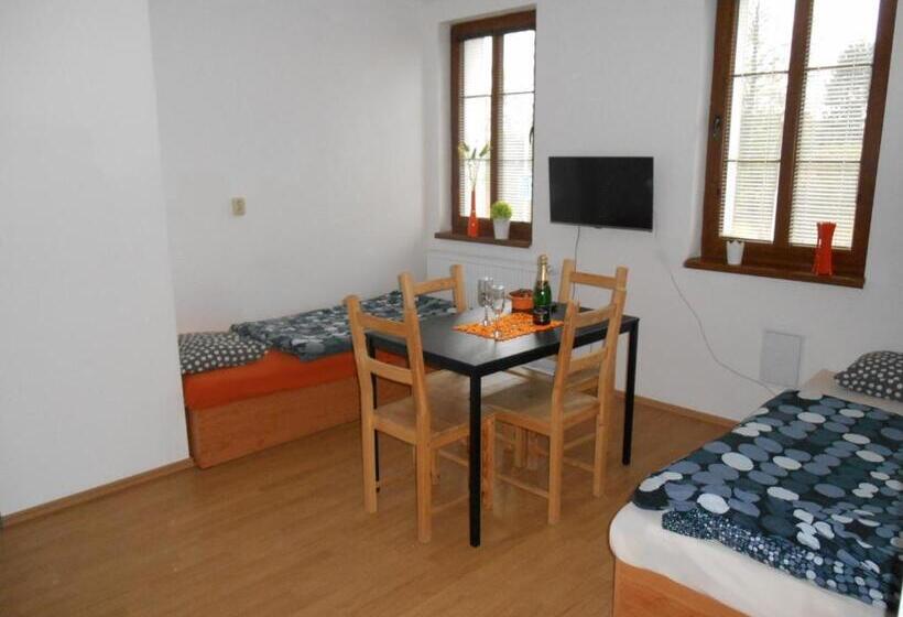 پانسیون Penzion V Zatáčce