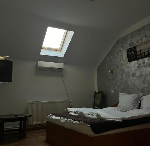 پانسیون Vila Marina&eddy