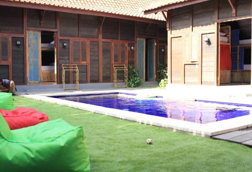 The Tipsy Gypsy Hostel