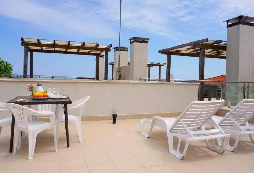 бяла виста клиф   Byala Vista Cliff