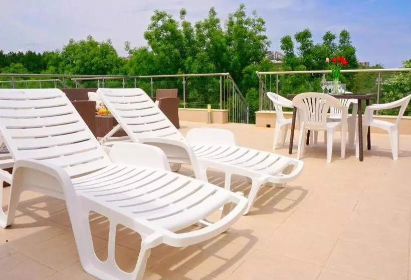 бяла виста клиф   Byala Vista Cliff