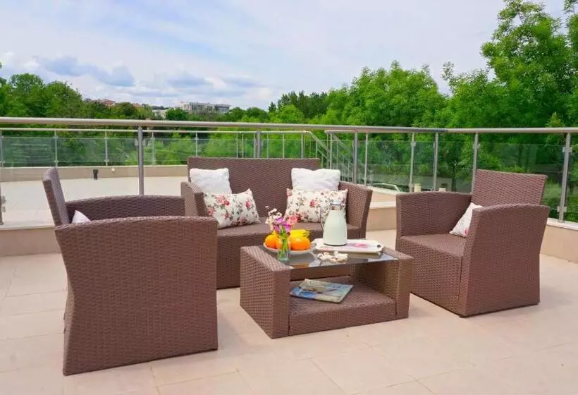 бяла виста клиф   Byala Vista Cliff