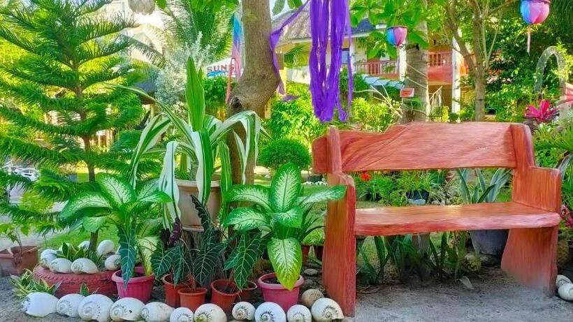 הוסטל Sunshine Paradise Inn