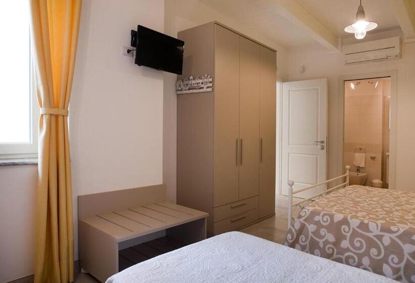 B&b A Due Passi Dal Mare