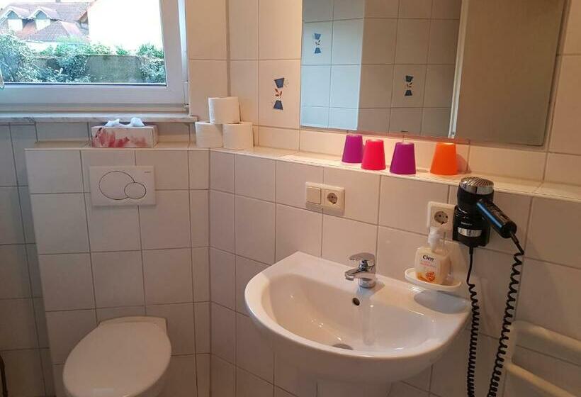 Aamiaismajoitus (B&B) Gästehaus Rana