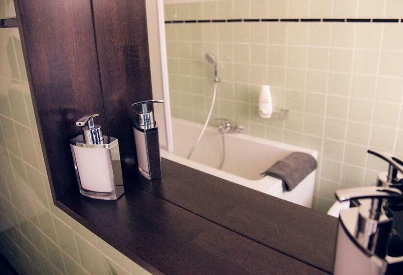 Bed and Breakfast Room Felicia