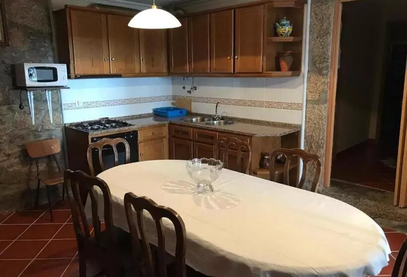 ホテル Casa Do Outeirinho