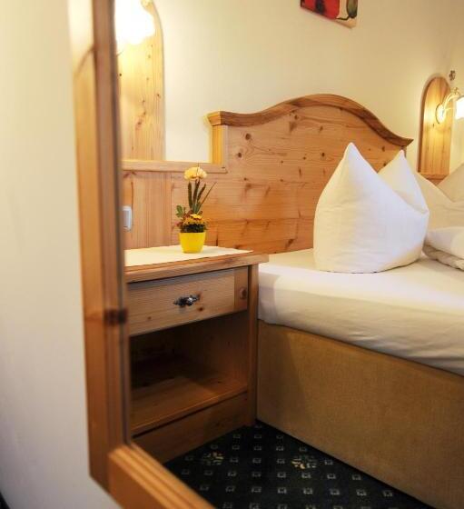 Отель Garni Landhaus Platzer