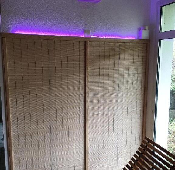 Le Roi Du Sundgau Près De La Horse Mooslargue