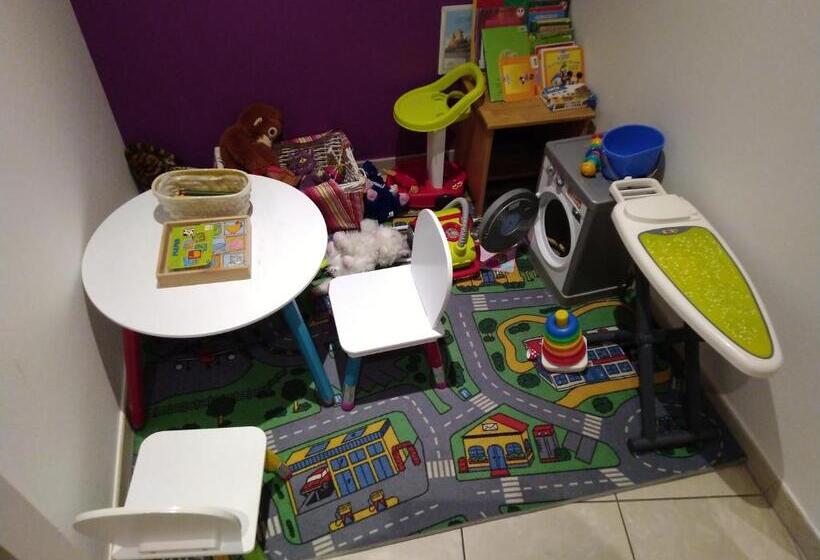 Le Roi Du Sundgau Près De La Horse Mooslargue