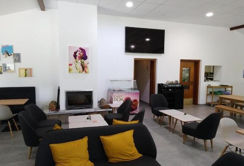 Le Roi Du Sundgau Près De La Horse Mooslargue