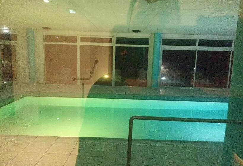 Le Roi Du Sundgau Près De La Horse   Mooslargue