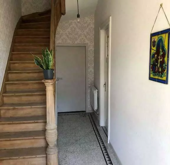 ペンション B&b Guesthouse Gatsby
