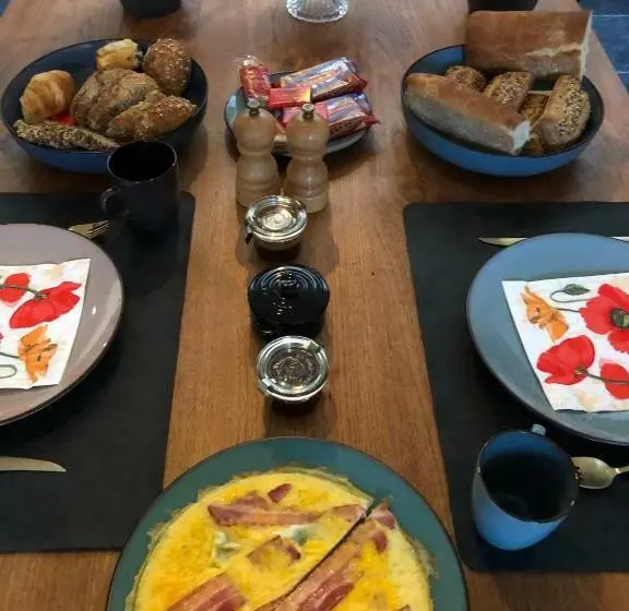 ペンション B&b Guesthouse Gatsby