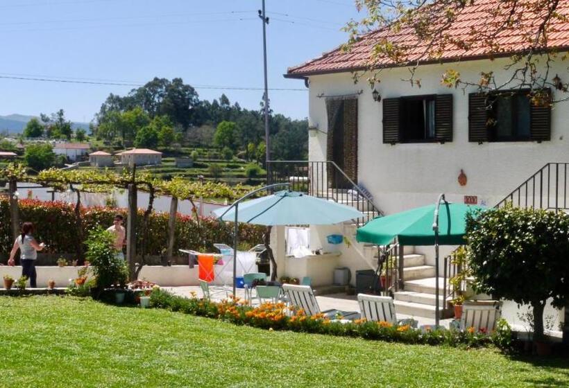 Пансион Casa Das Lages