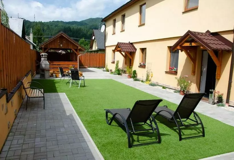 Majatalo Turistická Ubytovňa Osada